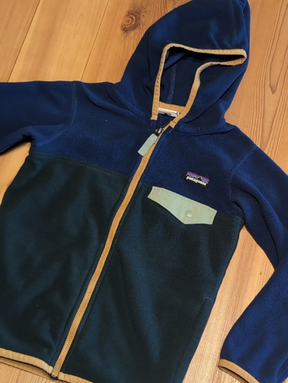 Patagonia Kids Navy & Dark Green Hooded Fleece with Tan Trim
